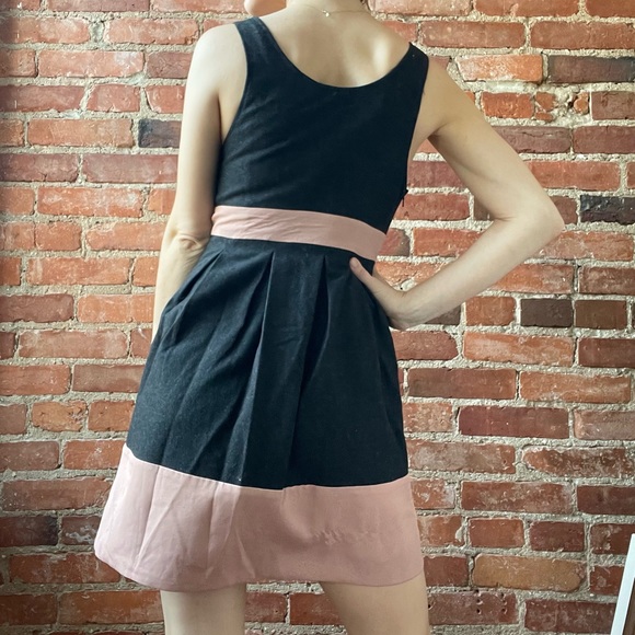 Sleeveless pink/gray A-line spring dress - Picture 7 of 13